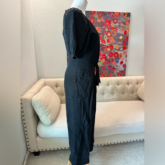 Banana Republic Poplin Twist-Front Cropped Jumpsuit Black 2 - Picture 5 of 9